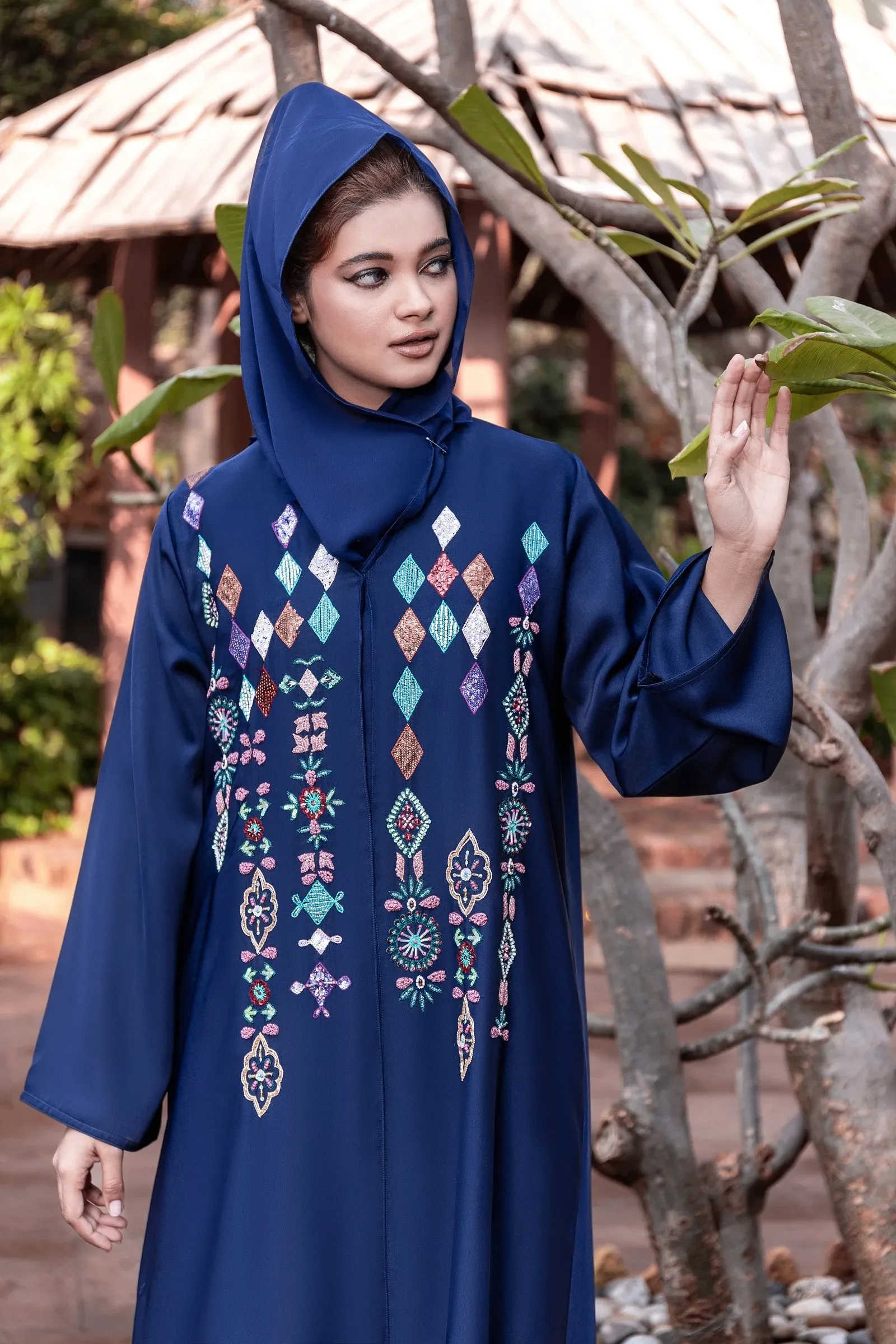 "Chic open front Turkish abaya available at Alsanaya"